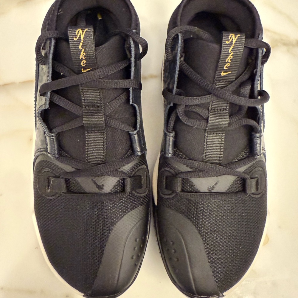 Nike Air Zoom Crossover Basketball Shoes